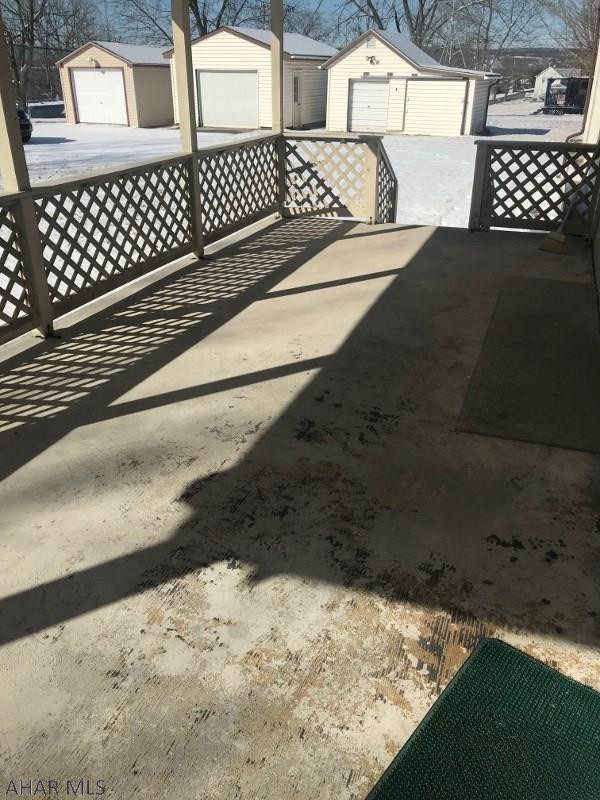 Unknown - Residential