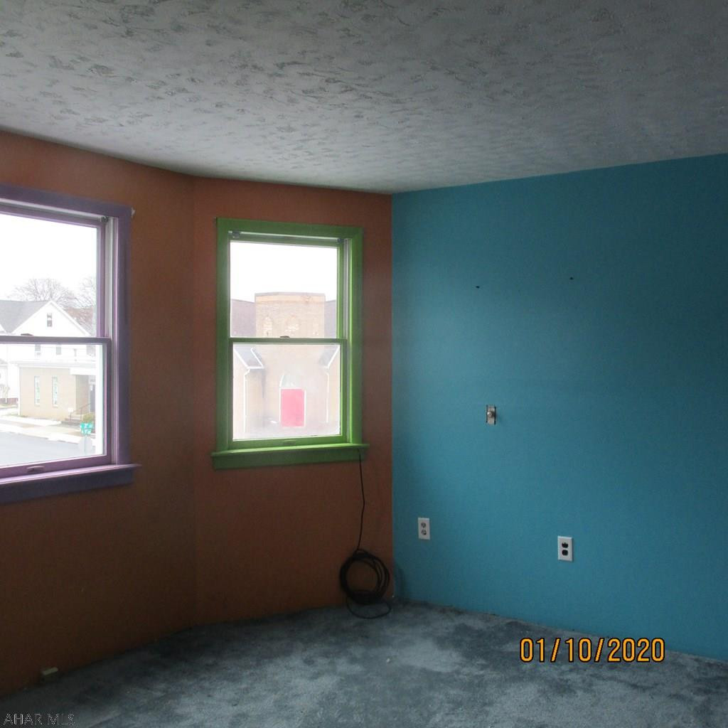 Juniata - Residential