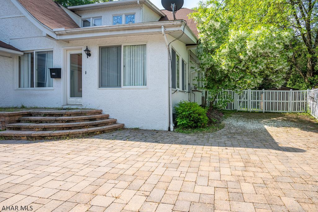 Mansion Park - Residential