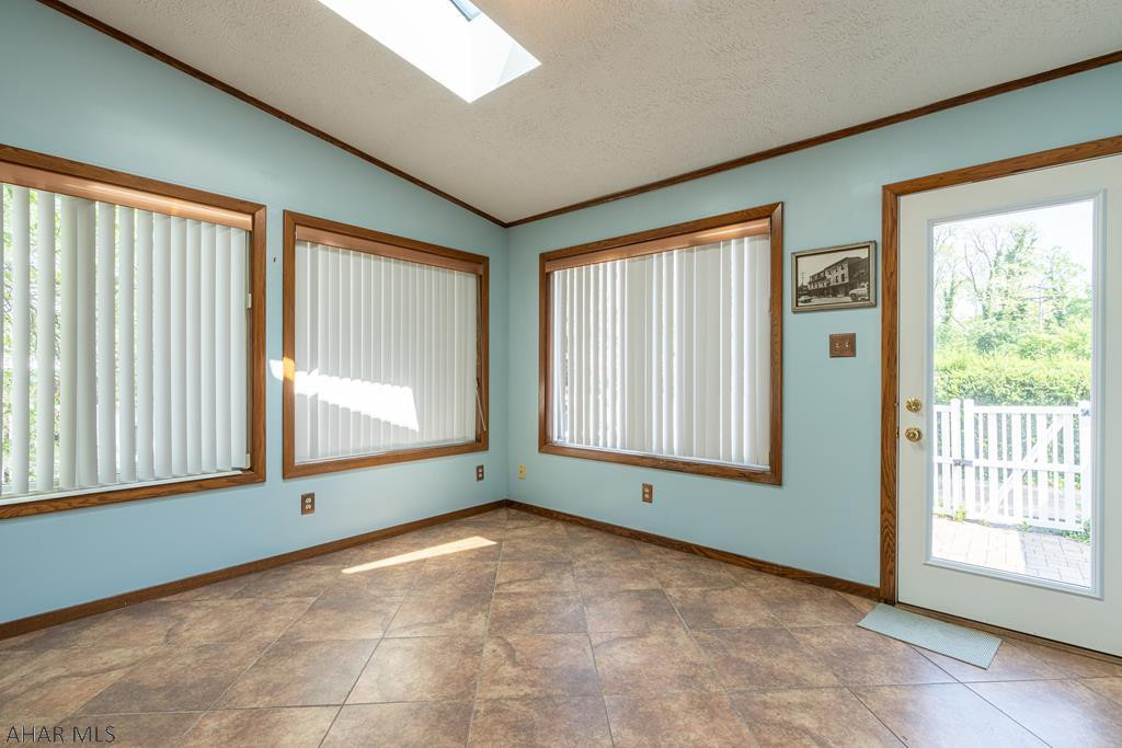 Mansion Park - Residential