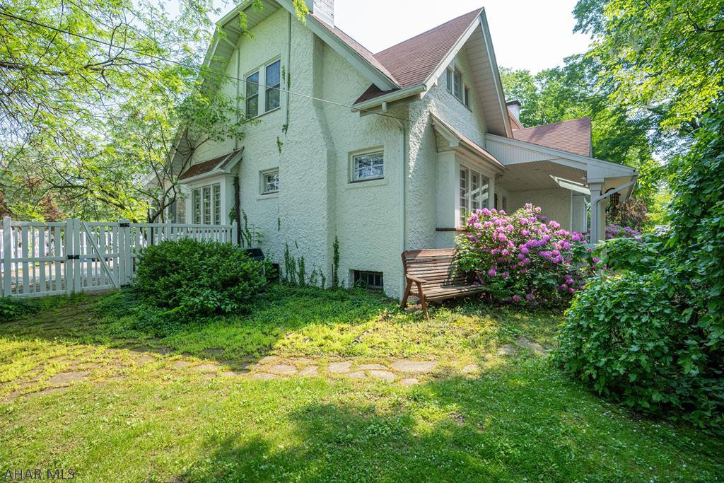 Mansion Park - Residential