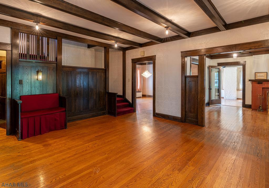 Mansion Park - Residential