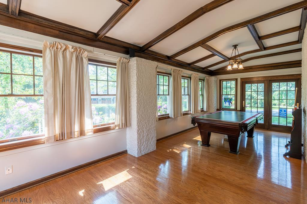 Mansion Park - Residential