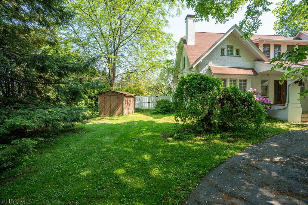 Mansion Park - Residential