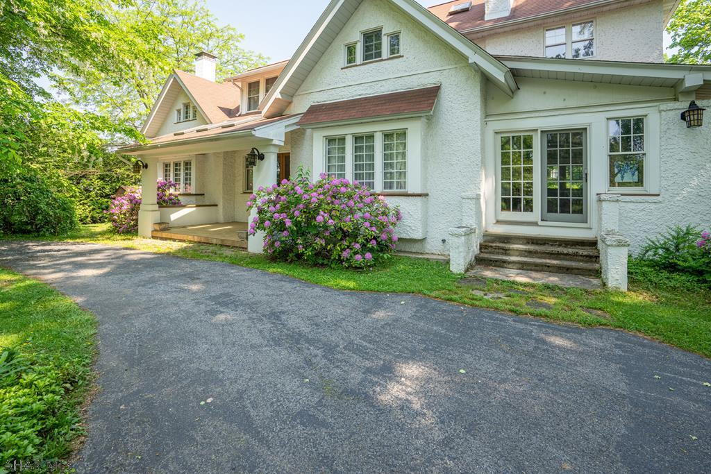 Mansion Park - Residential