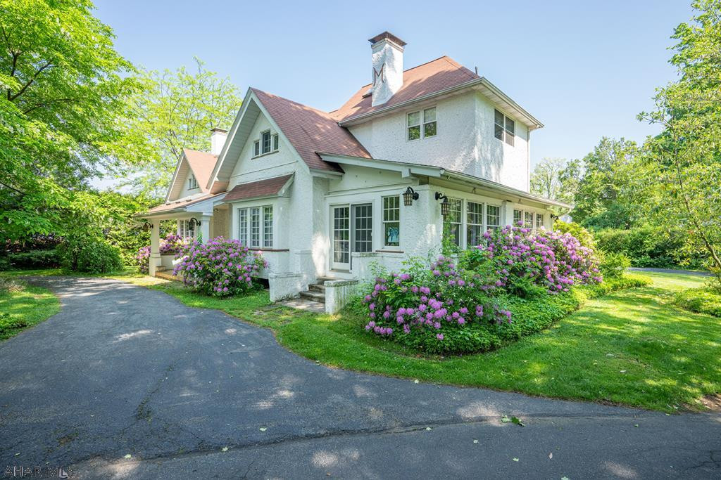 Mansion Park - Residential