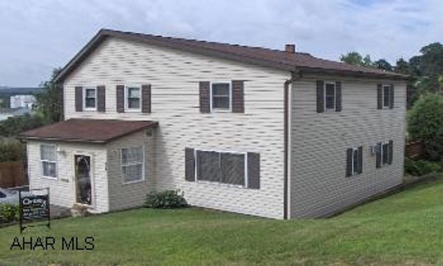 - Immaculate 4-5 BR 2 story vinyl sided home on a 50 x 126 lot. Large new eat-in kitchen with loads of cabinet space! Gas hot water BB heat. Large wood deck. Move-in condition  Immaculate 4-5 BR 2 story vinyl sided home on a 50 x 126 lot. Large new eat- - Immaculate 4-5 BR 2 story vinyl sided home on a 50 x 126 lot. Large new eat-in kitchen with loads of cabinet space! Gas hot water BB heat. Large wood deck. Move-in condition