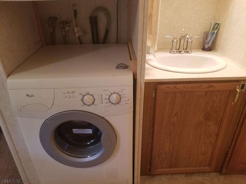 Glendale Yearound - Residential