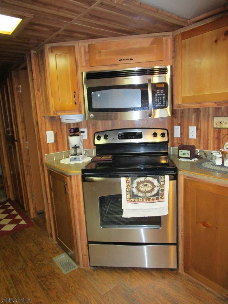 Glendale Yearound - Residential