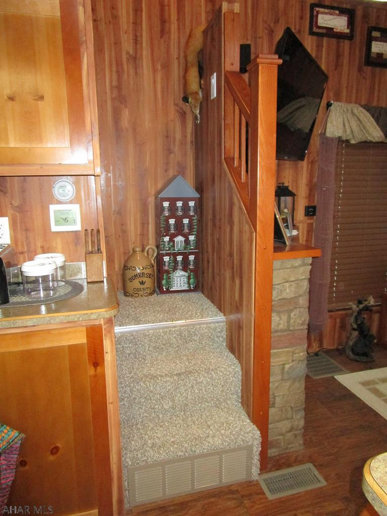 Glendale Yearound - Residential