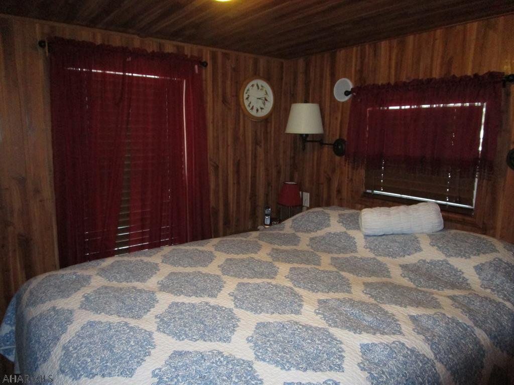 Glendale Yearound - Residential