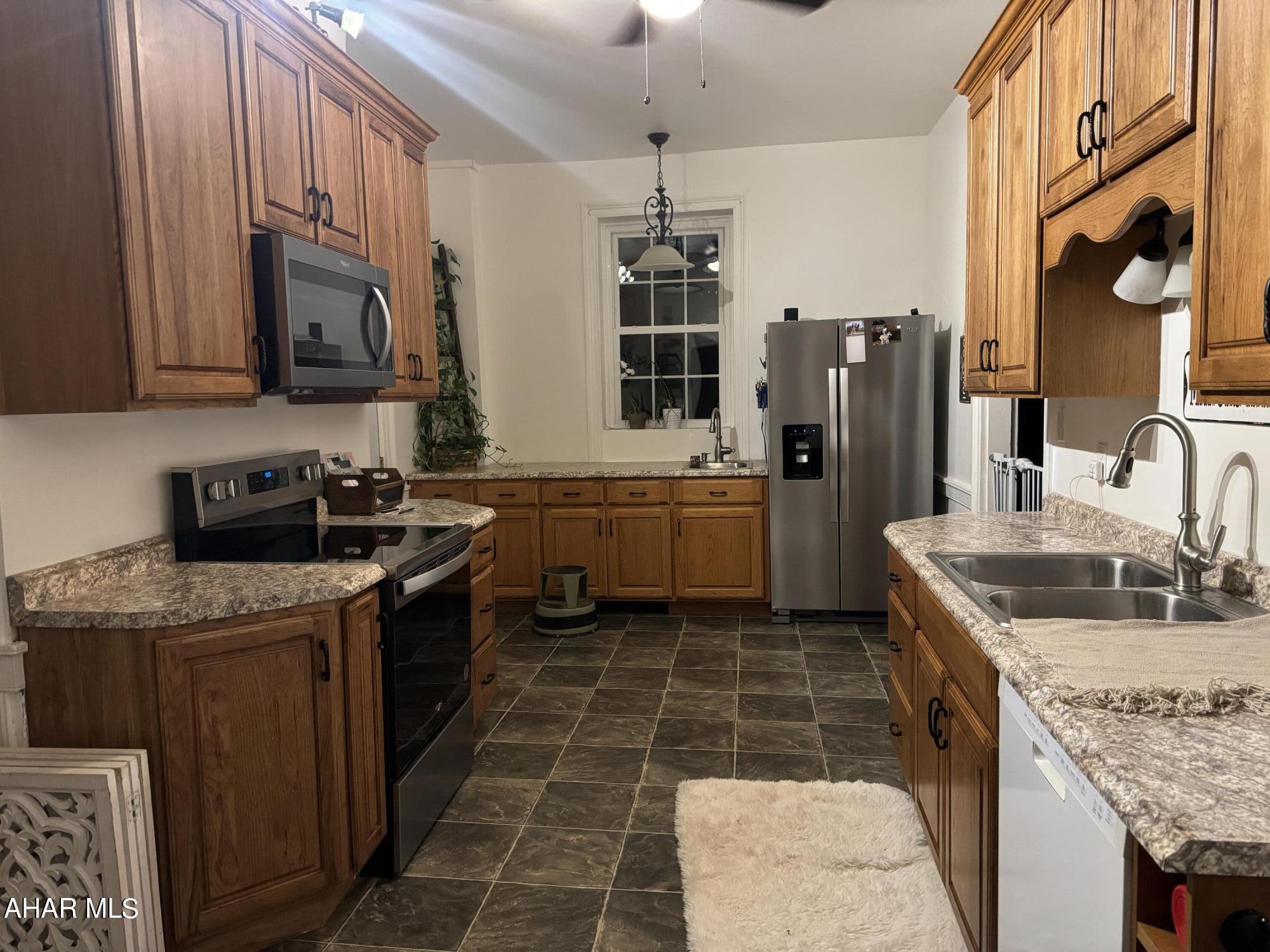 Sinking Valley - Residential