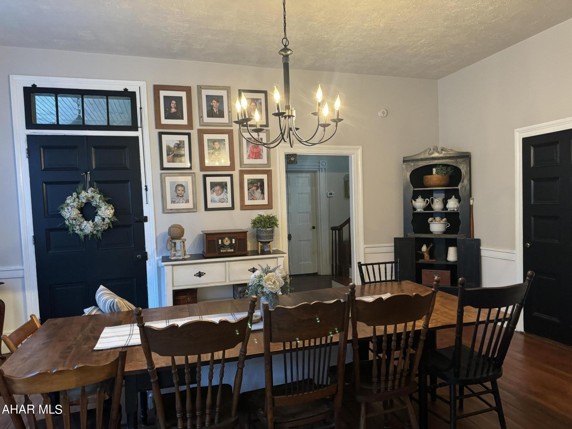 Sinking Valley - Residential