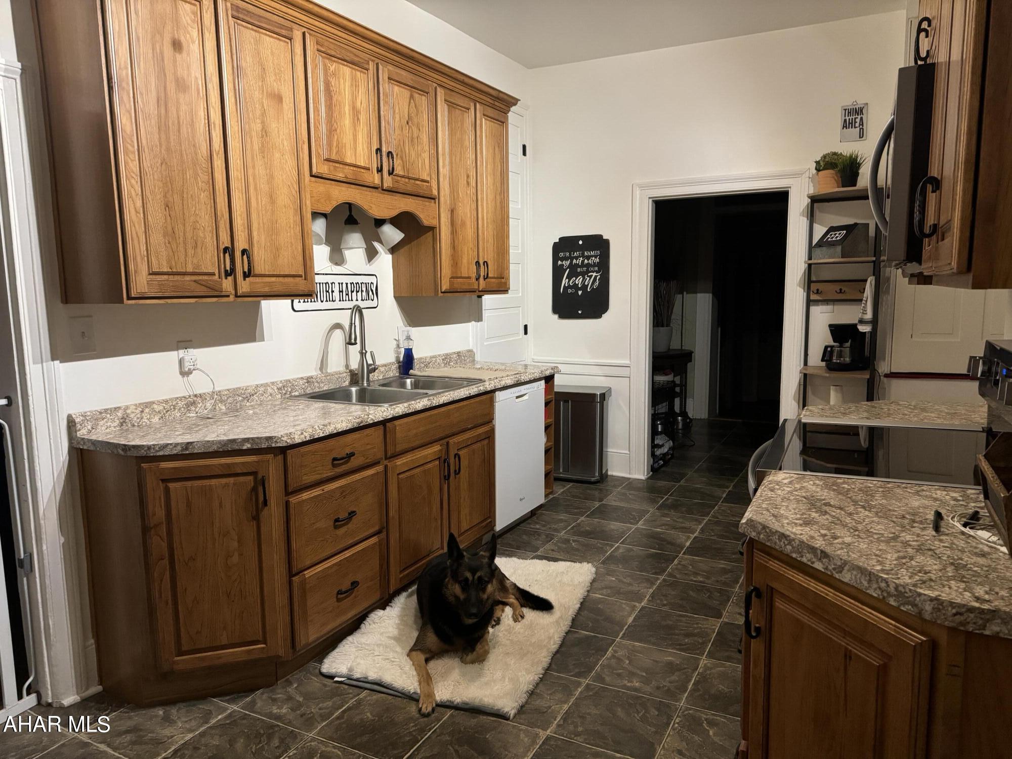 Sinking Valley - Residential