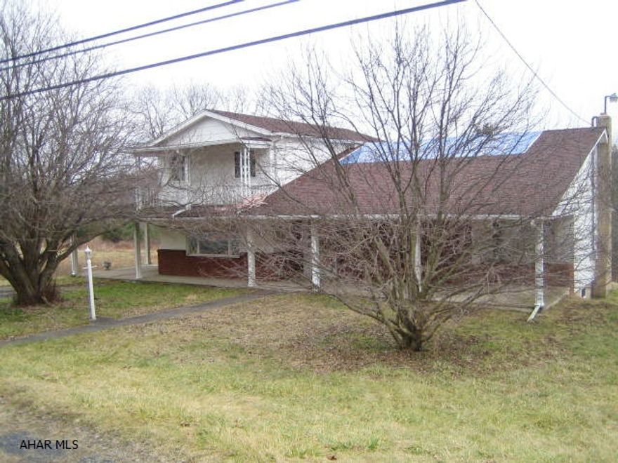 Nice Smoke Run area home. Needs some TLC, but could perfect with some work. Very nice kitchen with breakfast bar, large living room, formal dining room, den and 1st floor laundry. Nice yard and carport/patio. Property sold as-is and subject to HUD Guidelines 24 CFR 206.125.