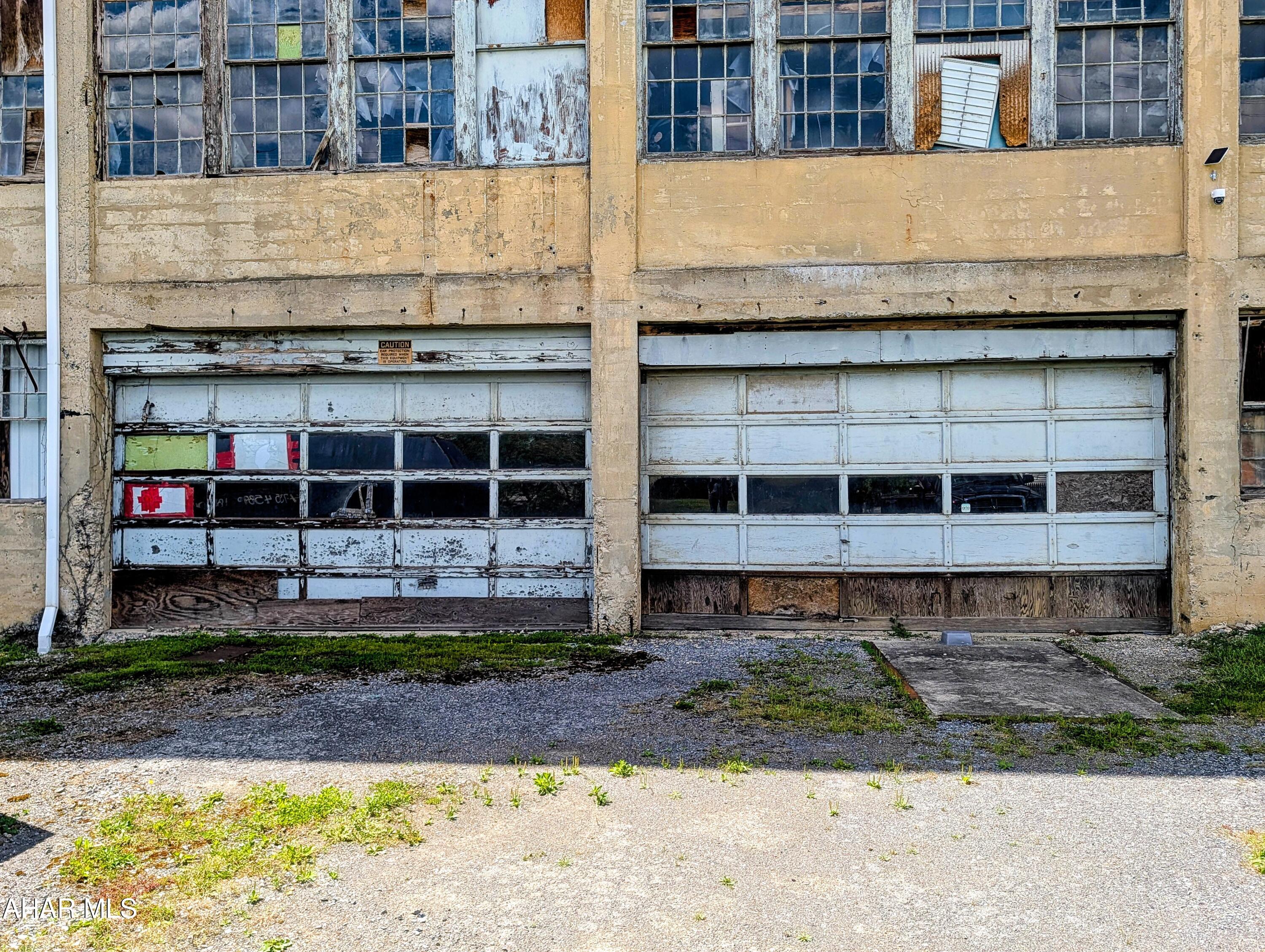 Unknown - Commercial Sale