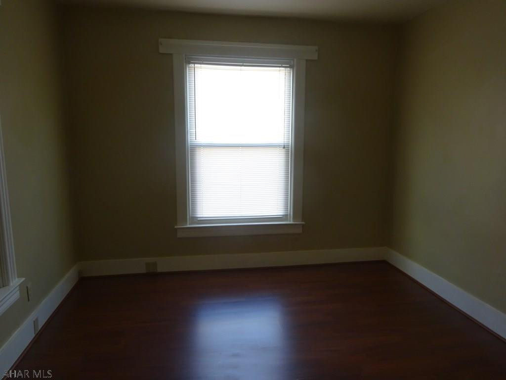 Unknown - Commercial Sale