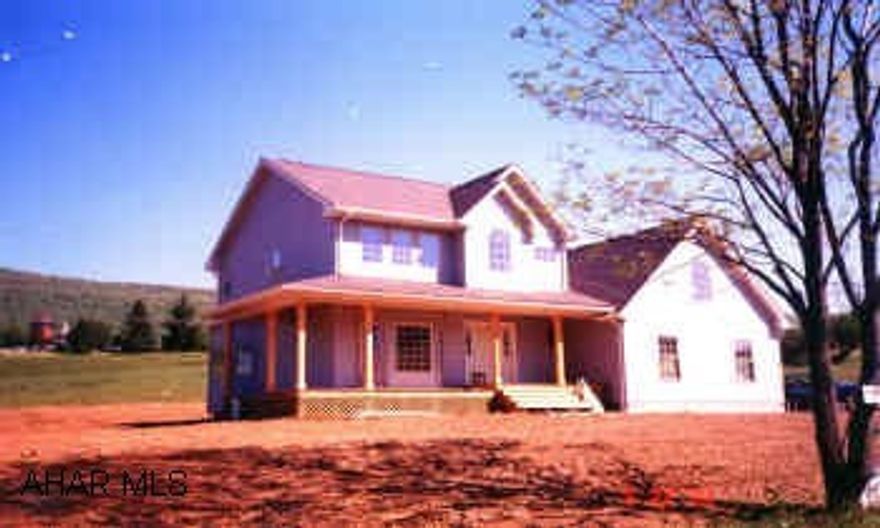 NEW CONSTRUCTION. 2 STORY, 4 BEDROOM, 2.5 BATH, 1ST FLOOR LAUNDRY. MASTER SUITE HAS VAULTED CEILING & JACUZZI TUB. QUALITY CONSTRUCTION THAT YOU WOULD EXPECT FROM THE DEGOL ORGANIZATION. FIRST FLOOR FAMILYROOM WITH FIREPLACE. LARGE CORNER LOT.