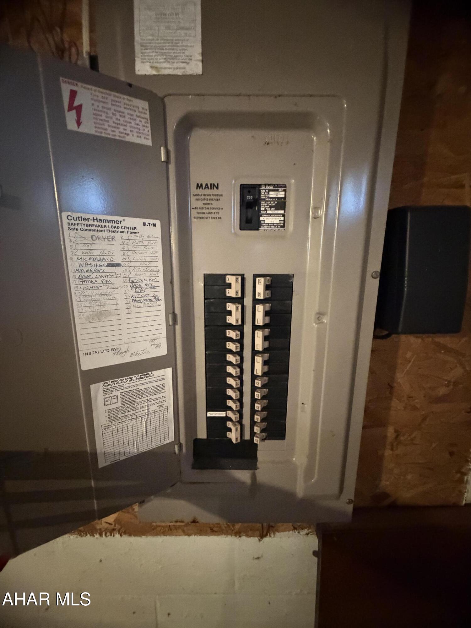 Lakewood Manor - Residential