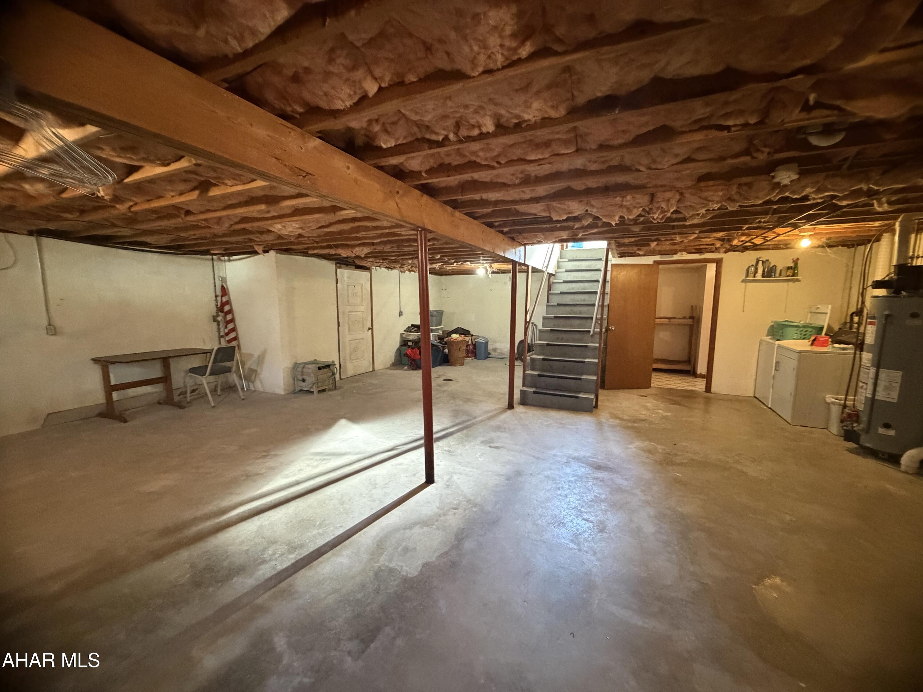 Lakewood Manor - Residential