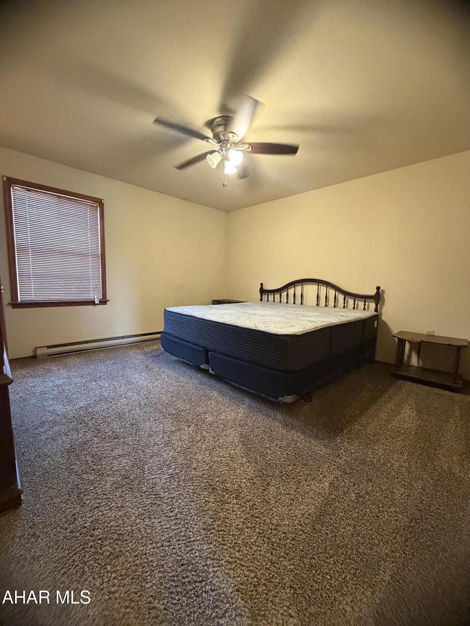 Lakewood Manor - Residential