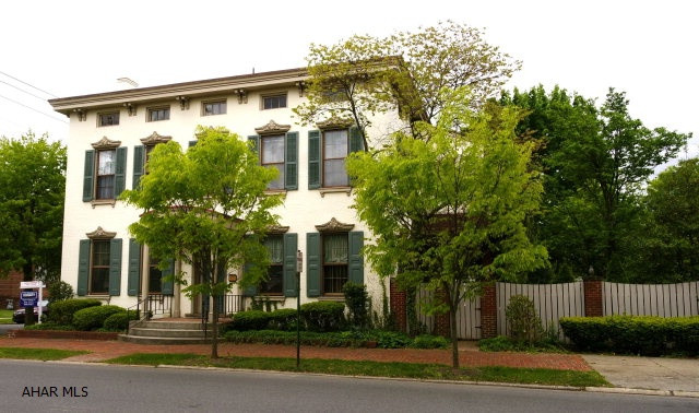 Hollidaysburg - Residential