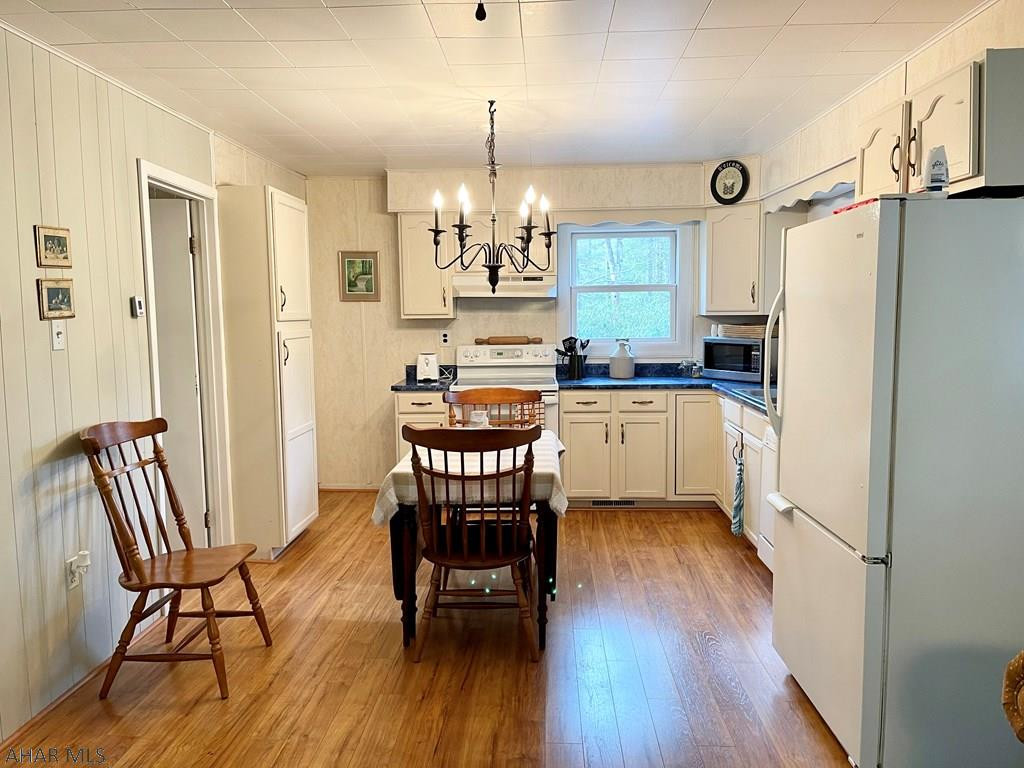 Cliffside Acres - Residential