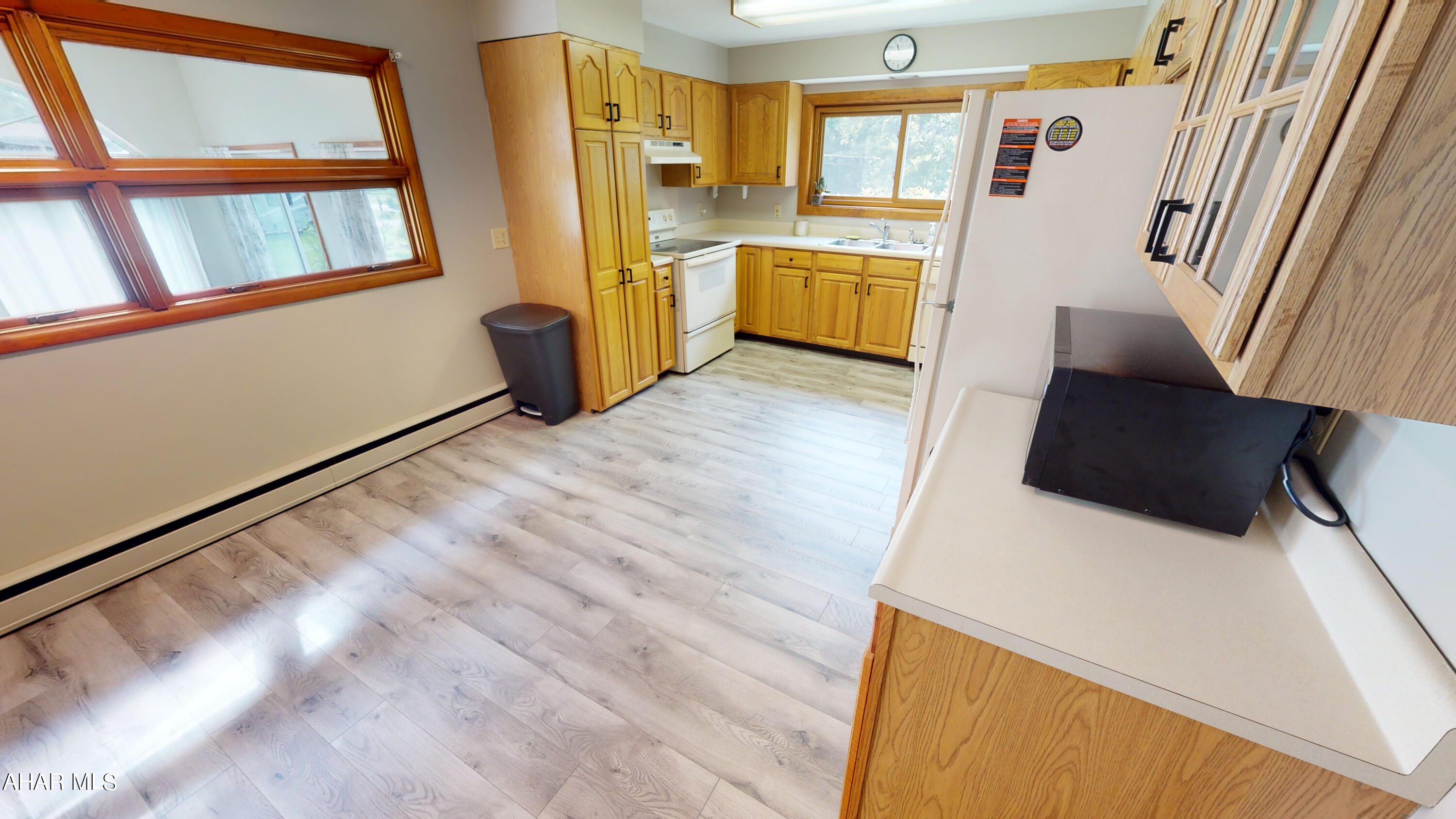 Foot of Ten - Residential