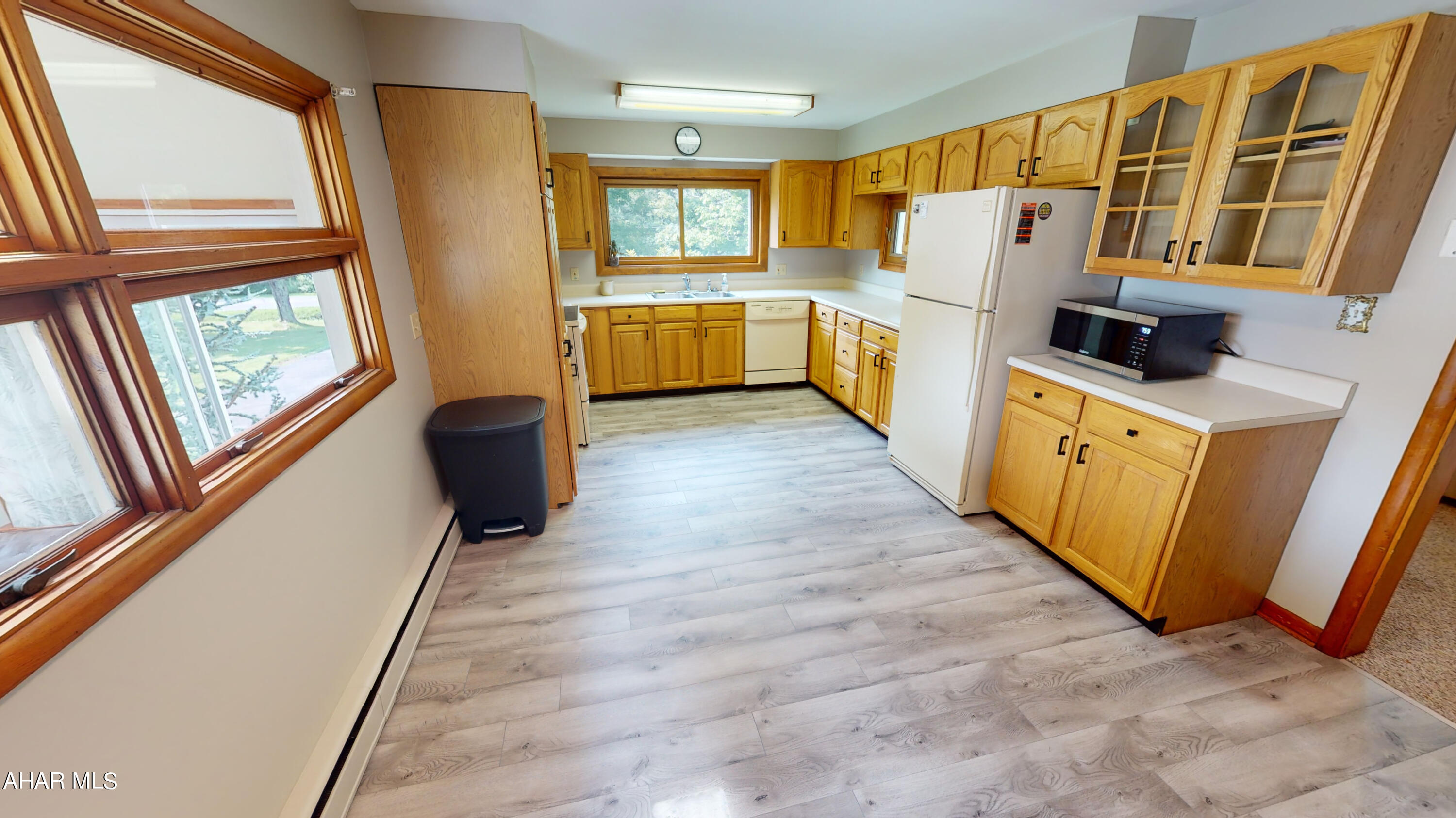 Foot of Ten - Residential