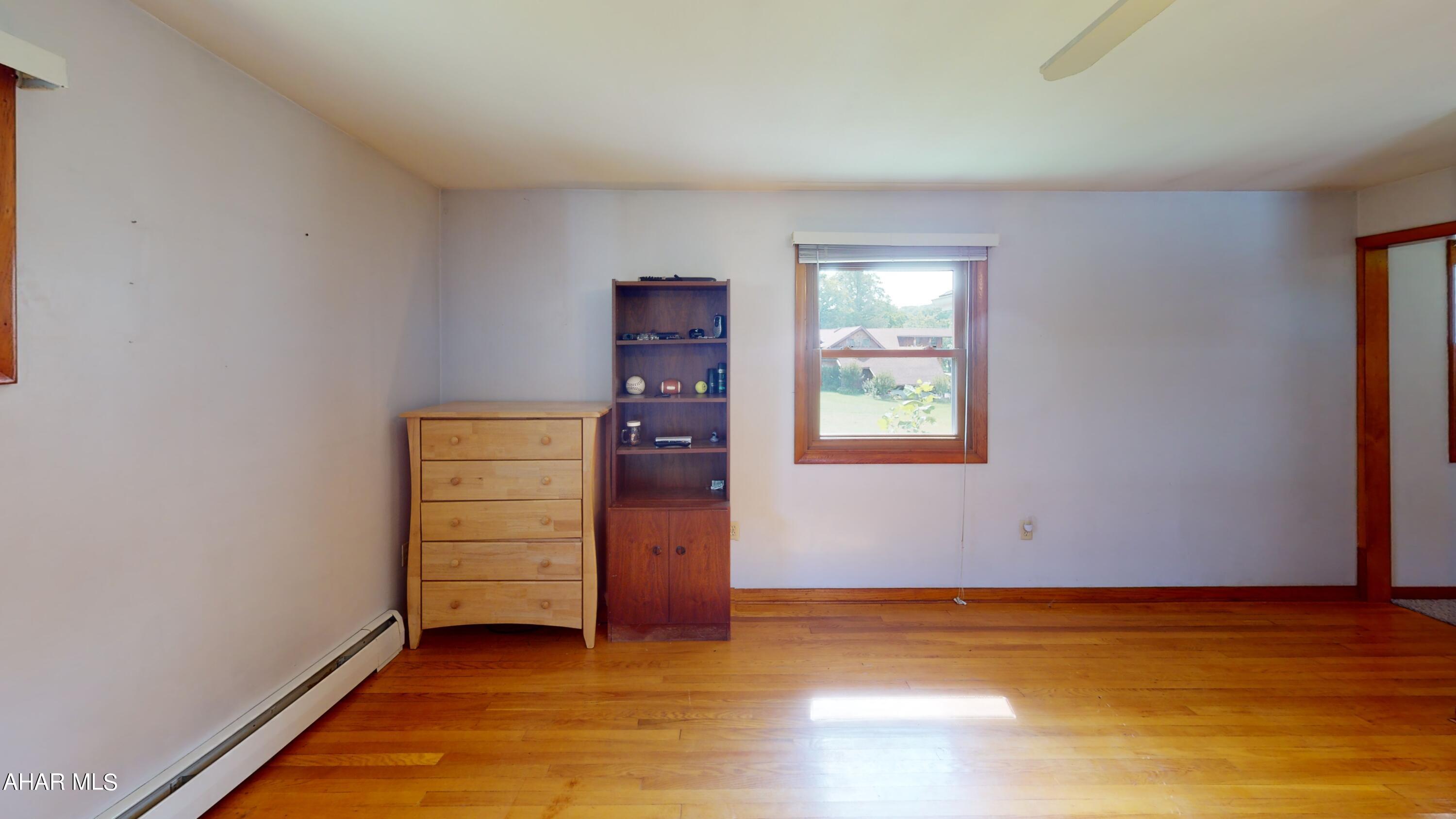 Foot of Ten - Residential