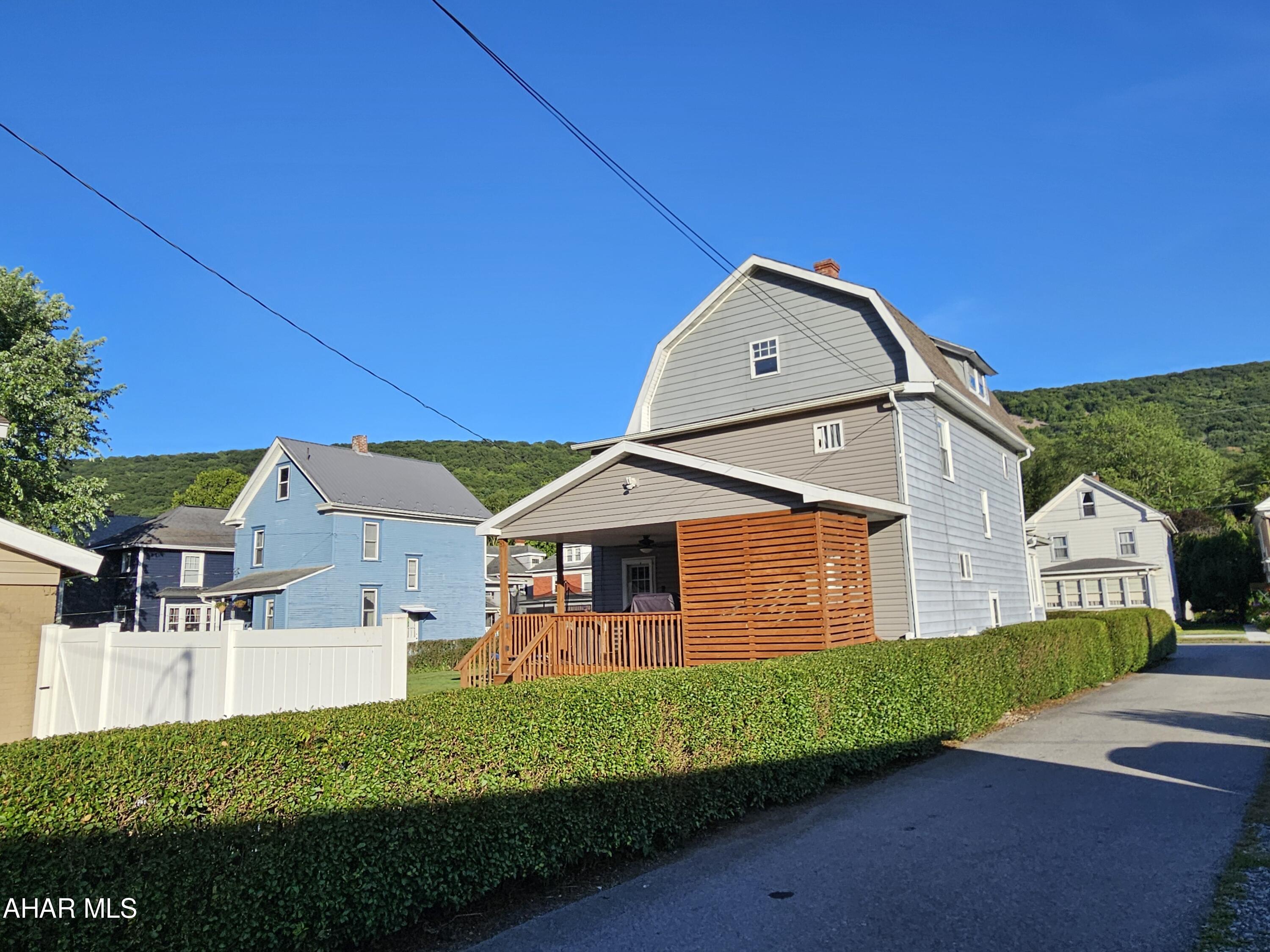 Unknown - Residential