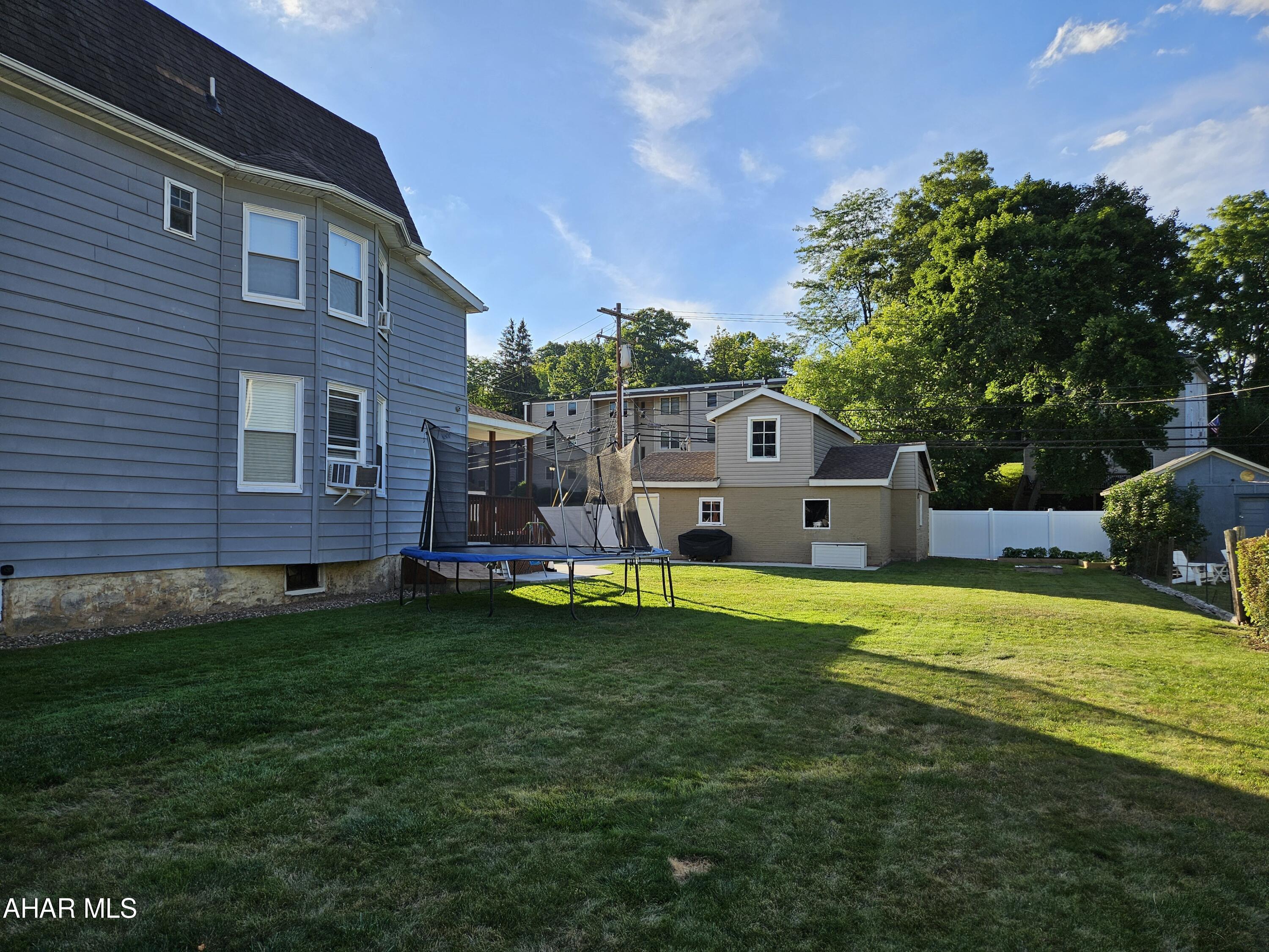 Unknown - Residential