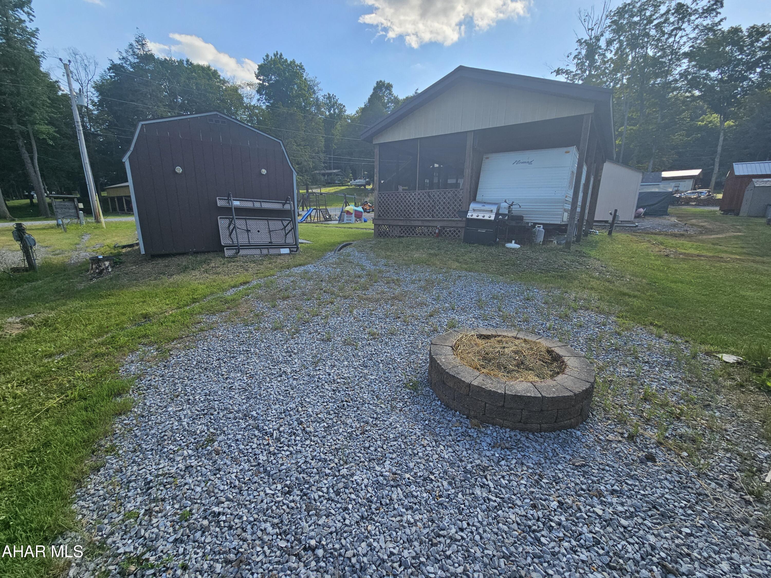 Glendale Yearound - Residential