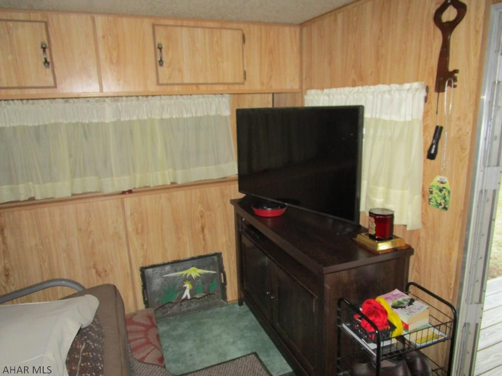 Glendale Yearound - Residential