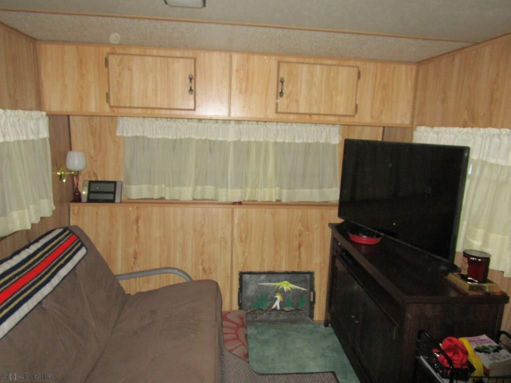 Glendale Yearound - Residential