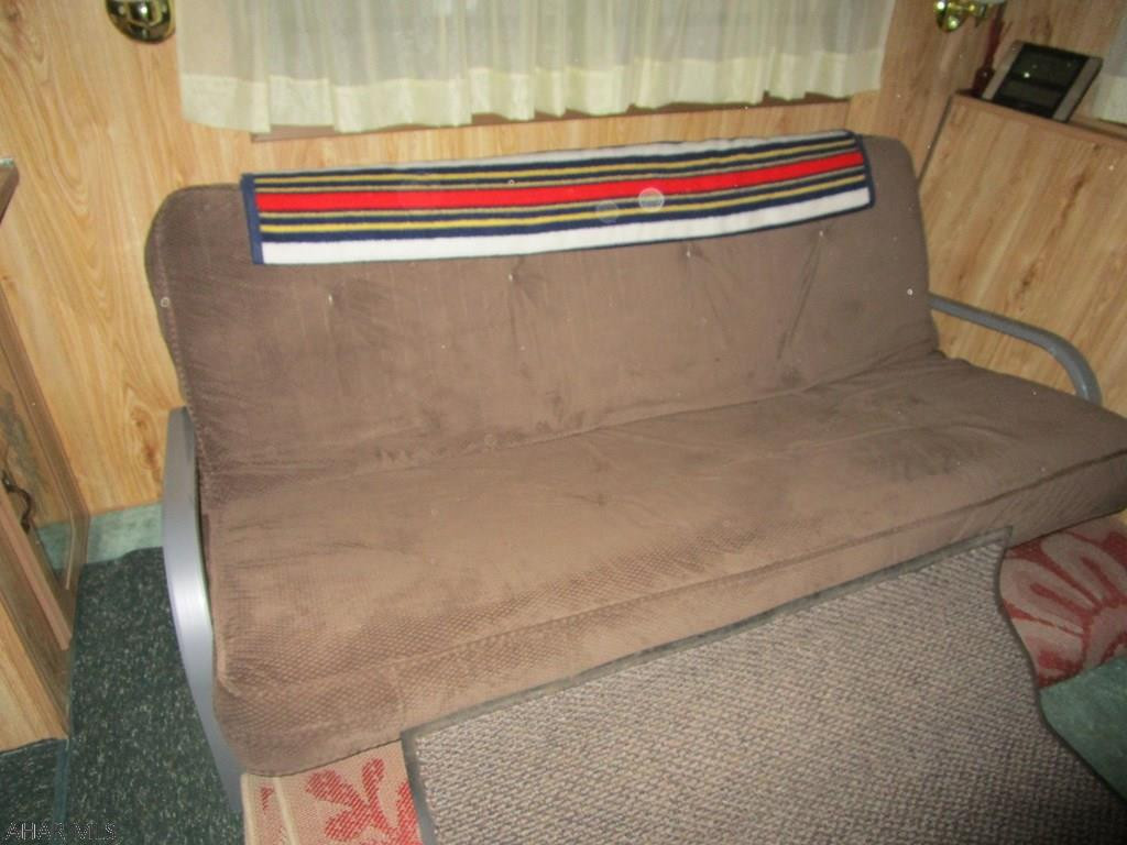 Glendale Yearound - Residential