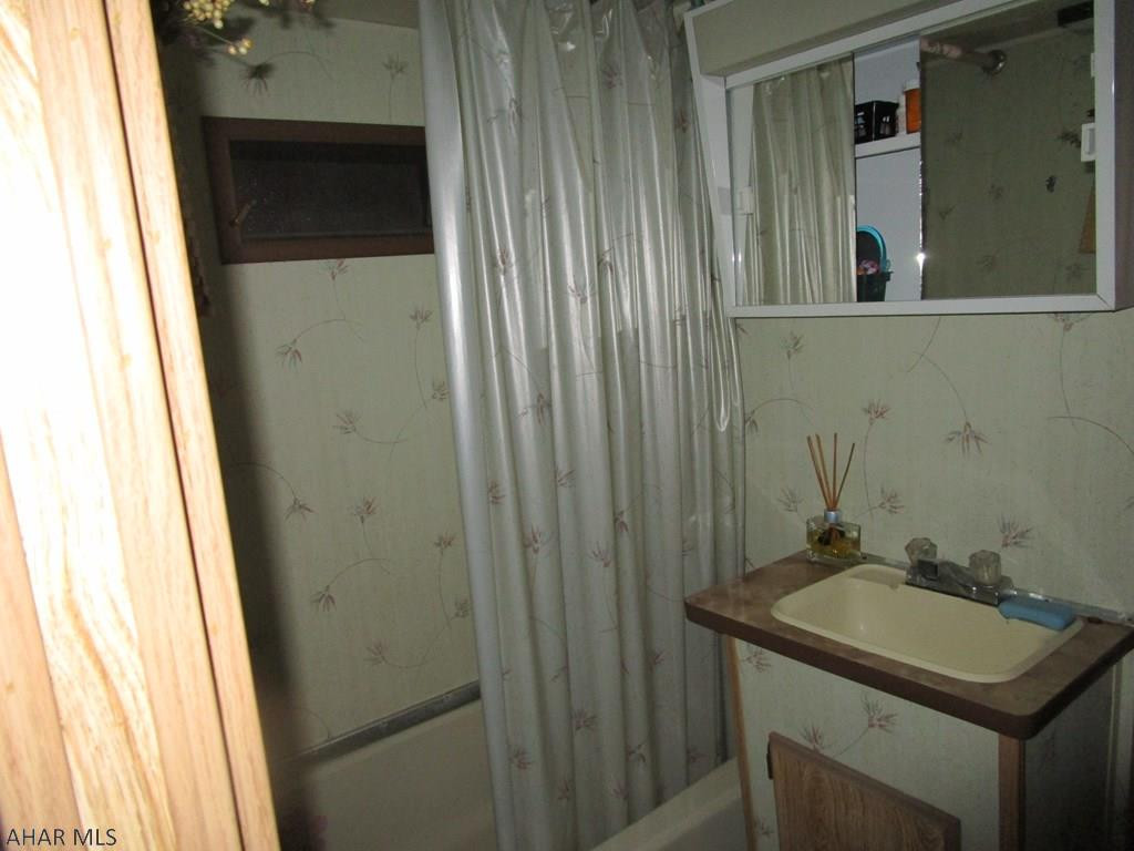 Glendale Yearound - Residential