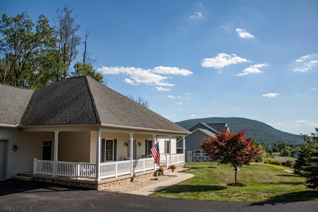 Rolling Hills - Residential