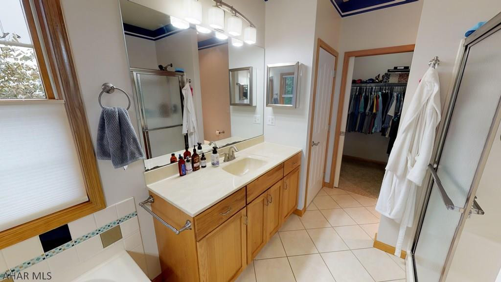 Rolling Hills - Residential