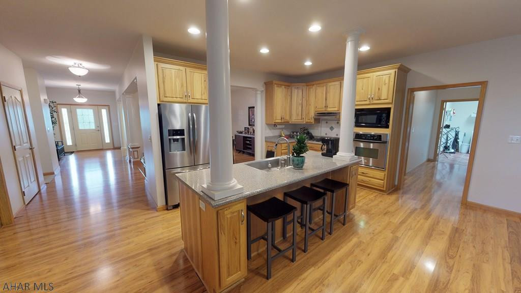 Rolling Hills - Residential