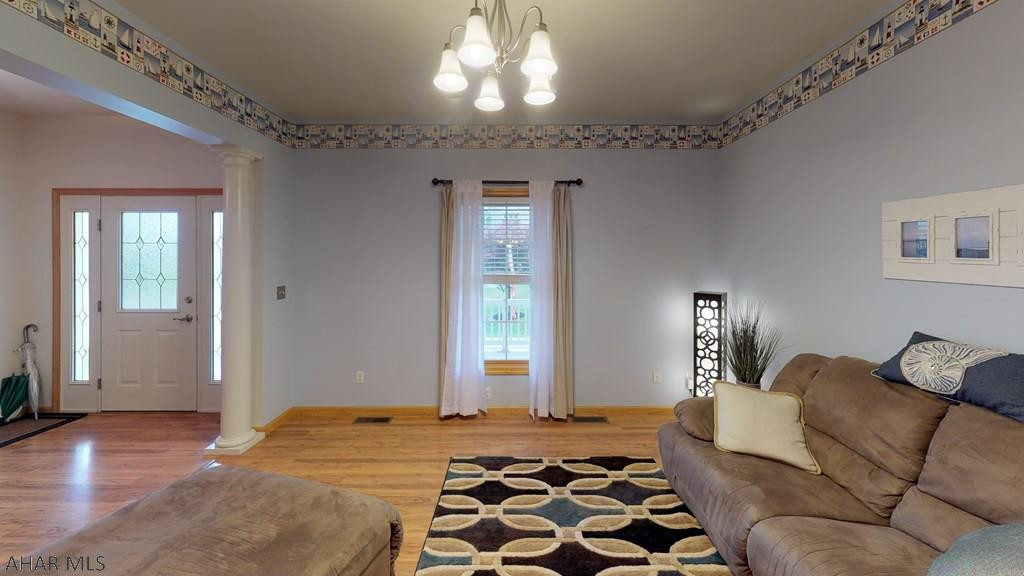 Rolling Hills - Residential