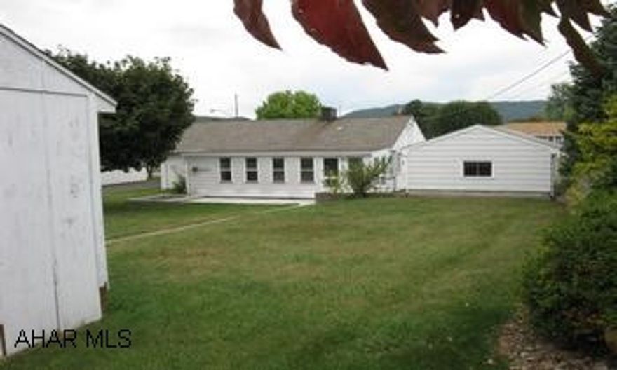 2-3 BEDROOM RANCHER ON LARGE LEVEL LOT IN BOROUGH.  SUN ROOM, 1 CAR GARAGE, AND SHED.  QUALIFIED BUYERS CALL DARLA 934-4663. A GREAT OPPORTUNITY FOR INVESTOR OR HANDY MAN.  SWEET RANCER IN GREAT NEIGHBORHOOD.  NEWER ROOF AND FURNACE.  PERFECT FOR STARTER OR RETIREMENT BUT DOES NEED TLC.  WON'T LAST! CALL DARLA 934-4663