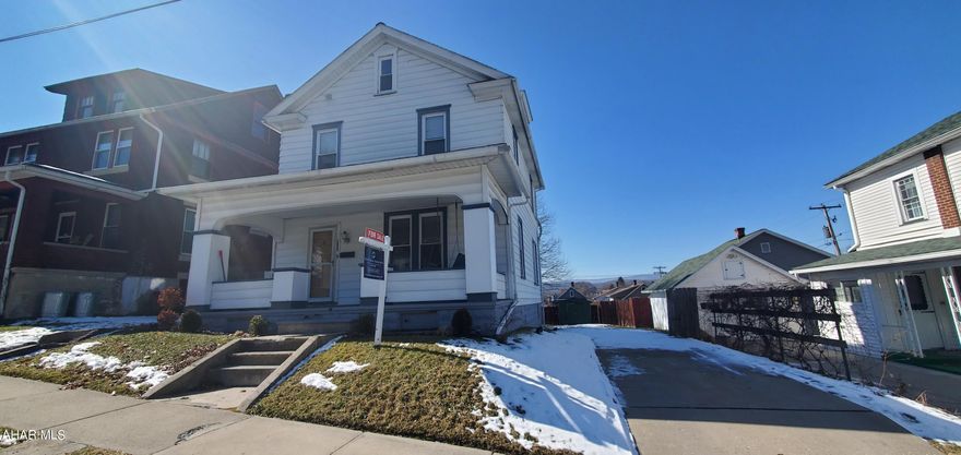 Charming 3 bd 1 ba home located in the Huntingdon borough!!! Close walk to hospitals, schools and shops!!  Newly refinished hardwood floors, floating floors, fresh paint, large main floor layout with bonus sunroom and skylights!! Possible 4th bedroom on 3rd floor!  Off street parking and a porch swing! MOTIVATED SELLER!!