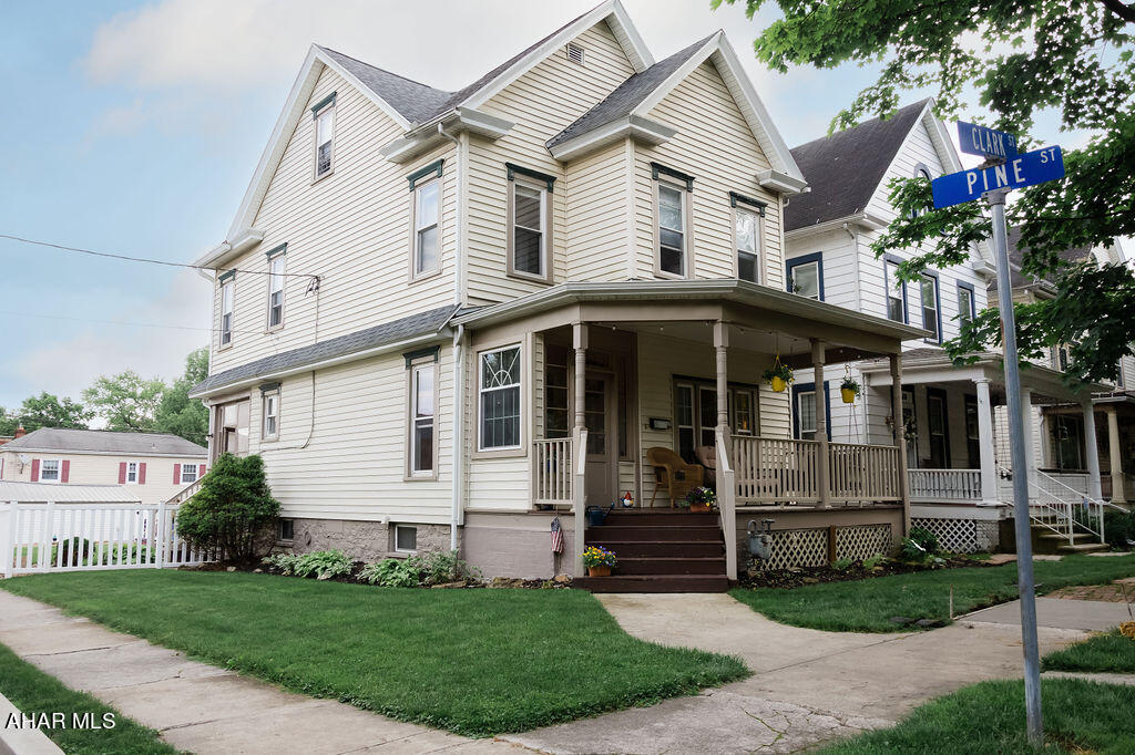 Hollidaysburg - Residential