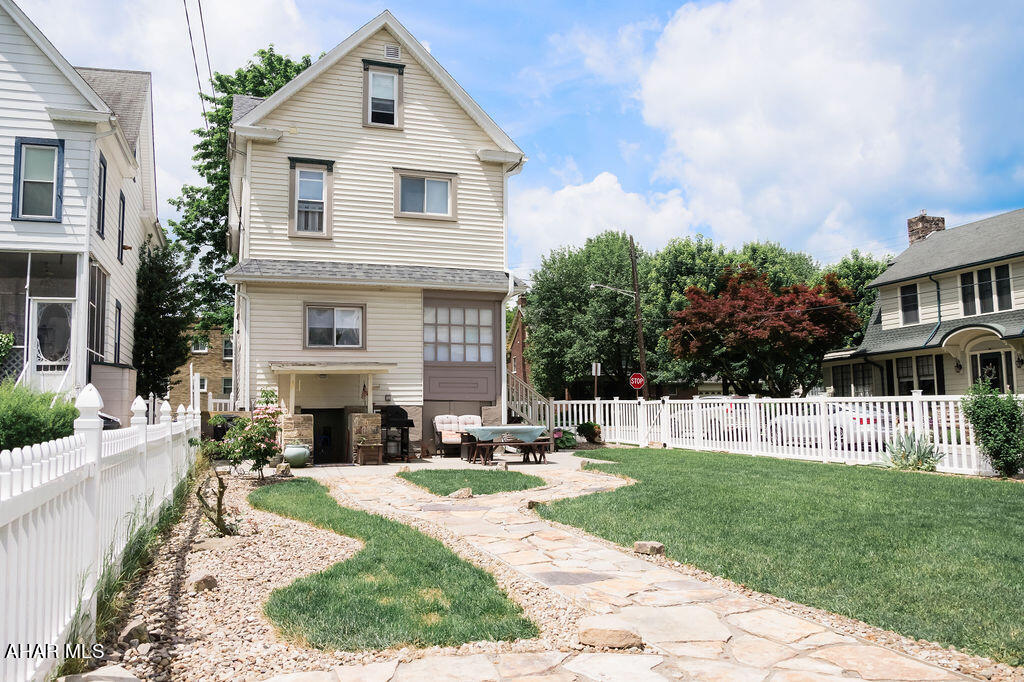 Hollidaysburg - Residential