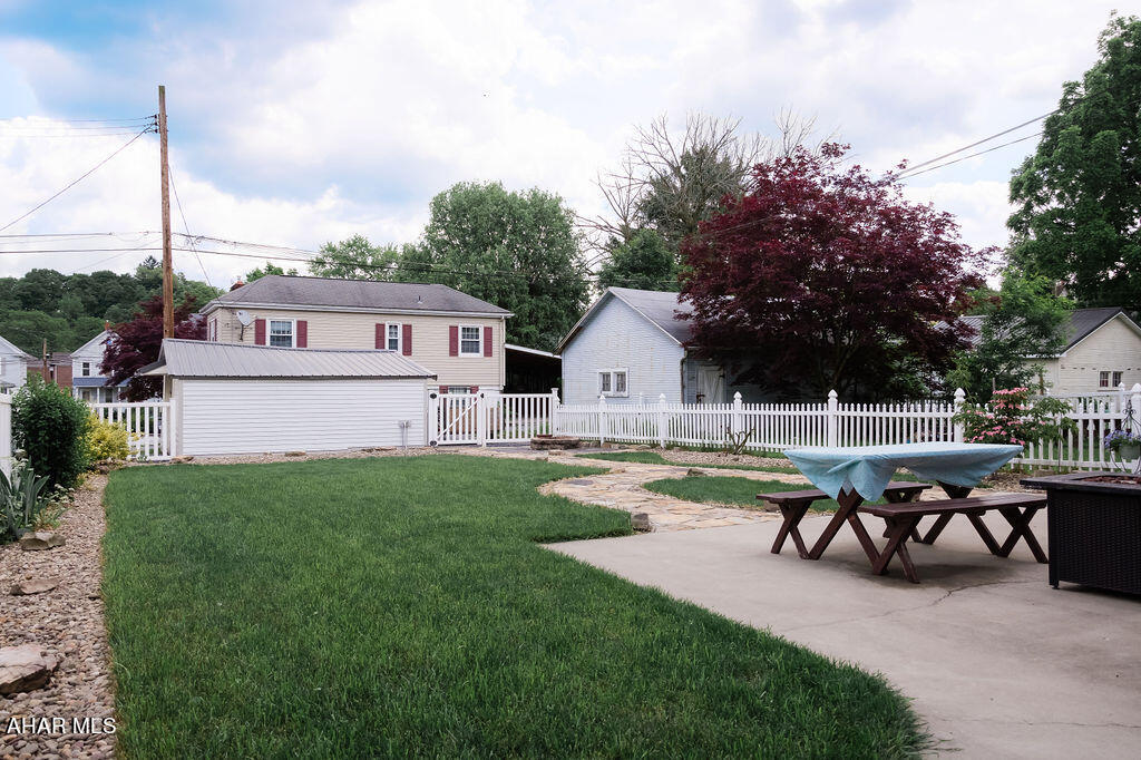 Hollidaysburg - Residential