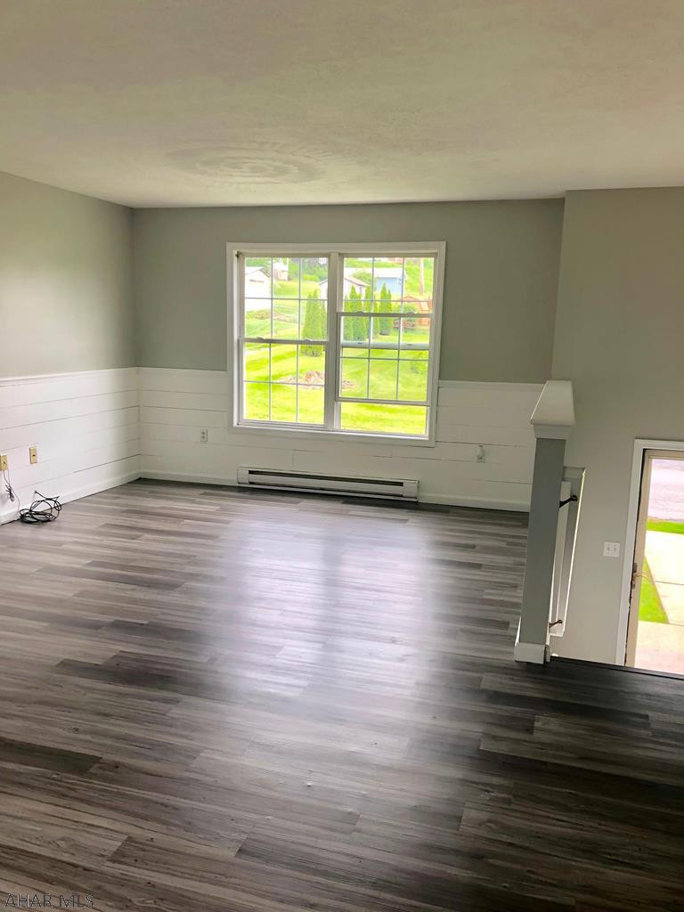 Juniata - Residential