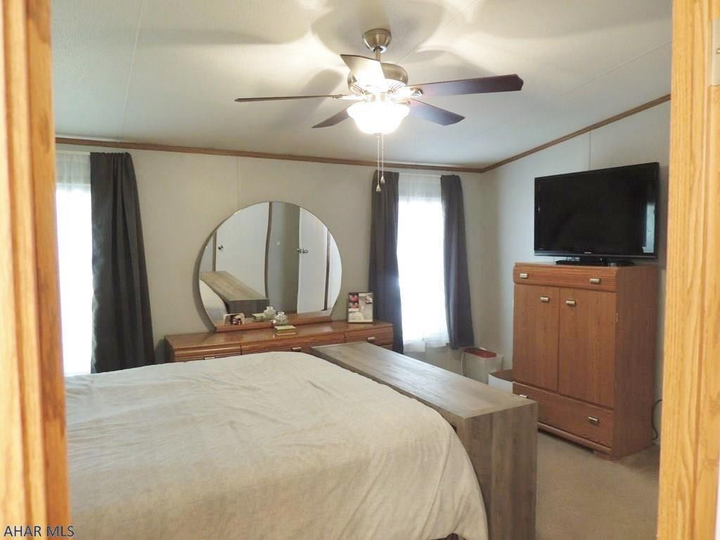 Glendale Yearound - Residential