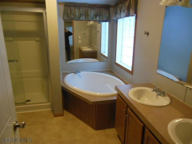 Glendale Yearound - Residential