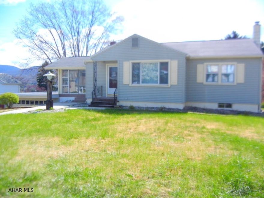 Great location and nicely updated home near all amenities.  New roof in 2001, new vinyl siding and doors 2008, new windows 2006, new furnace 2013 and recently updated kitchen.